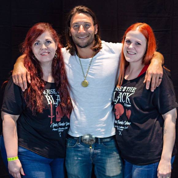 Meet your Posher, Buffee - Picture 1 of 1